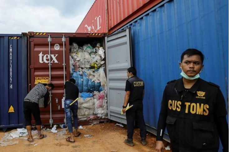 印尼将把“洋垃圾”退回给美英澳新